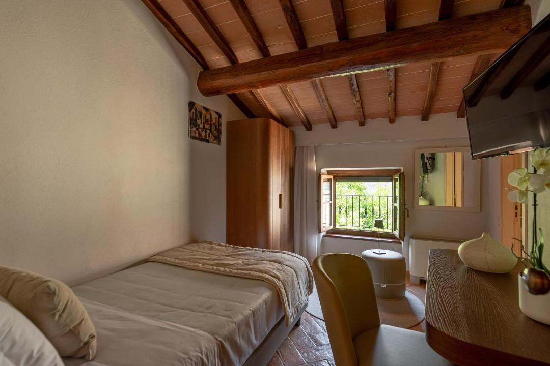Borgo Di Celle Hotel Città di Castello Екстериор снимка