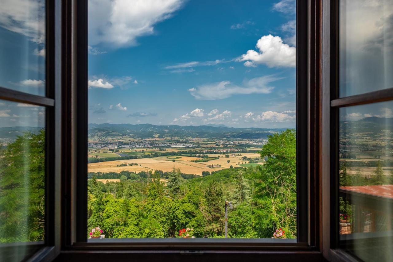 Borgo Di Celle Hotel Città di Castello Екстериор снимка